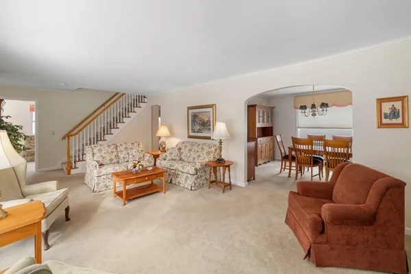 $825,000 | 1490 Pucker Street, Stowe, VT 05672