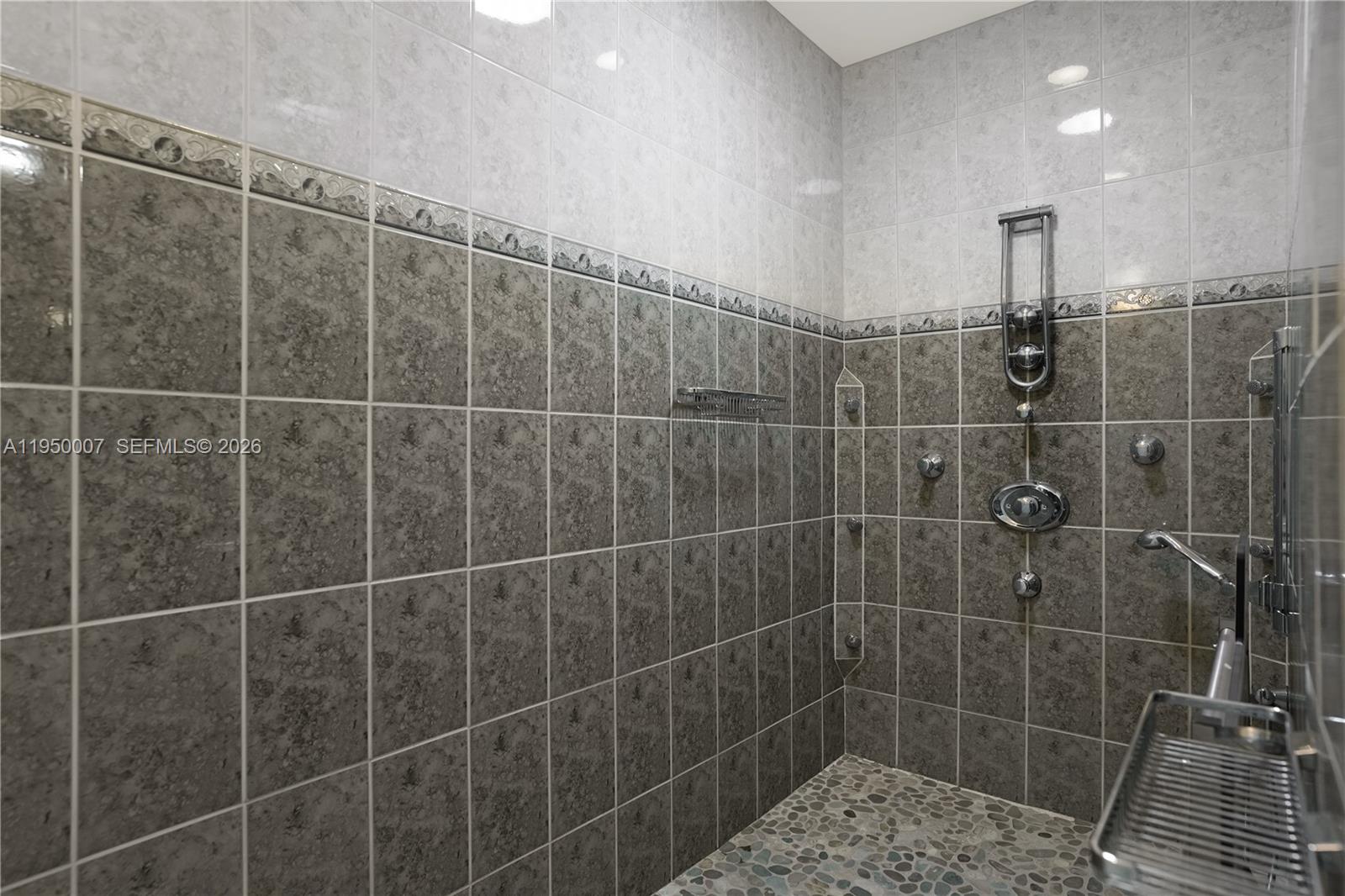 11121 Southwest 203rd Terrace Miami, FL 33189 - Photo 26 of 38