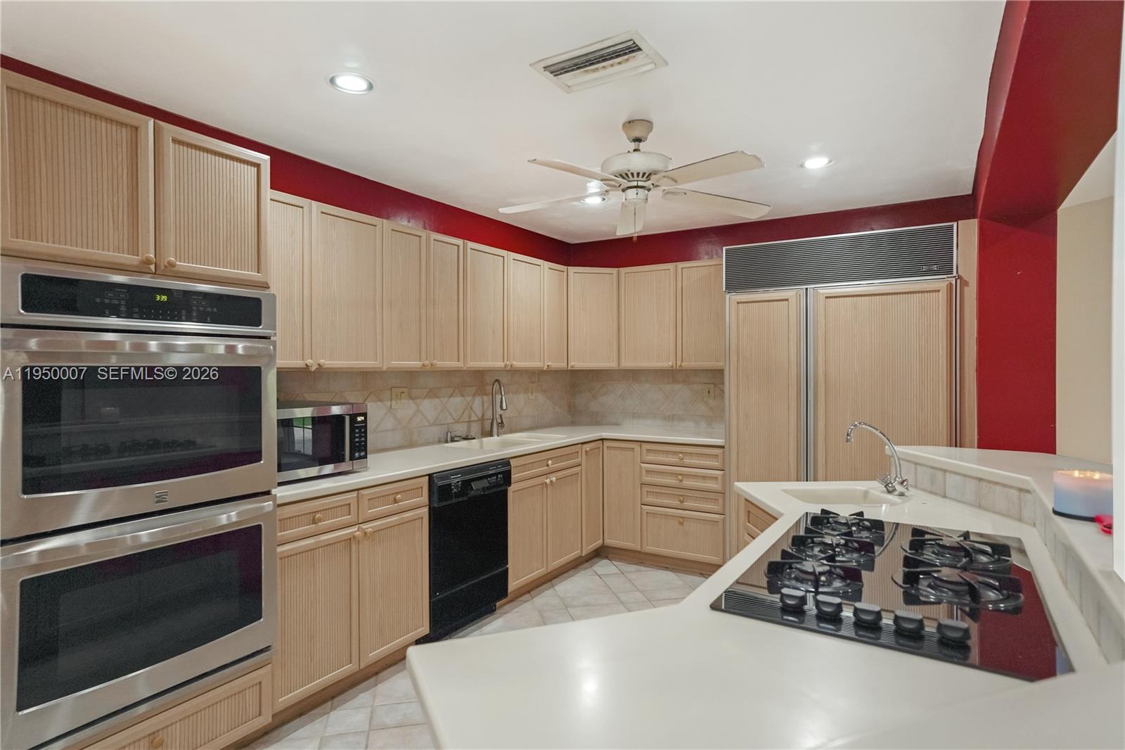 11121 Southwest 203rd Terrace Miami, FL 33189 - Photo 10 of 38