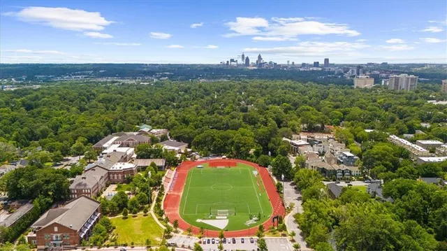 $300,000 | 250 Pharr Road Northeast, Unit 704, Atlanta, GA 30305