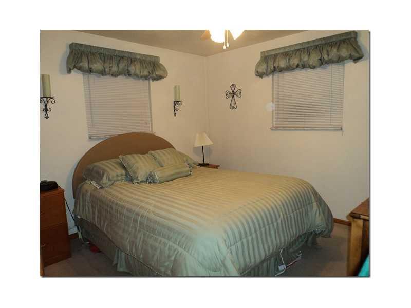 415 North Duffy Road Butler, PA 16001 - Photo 8 of 13 Master Bedroom.