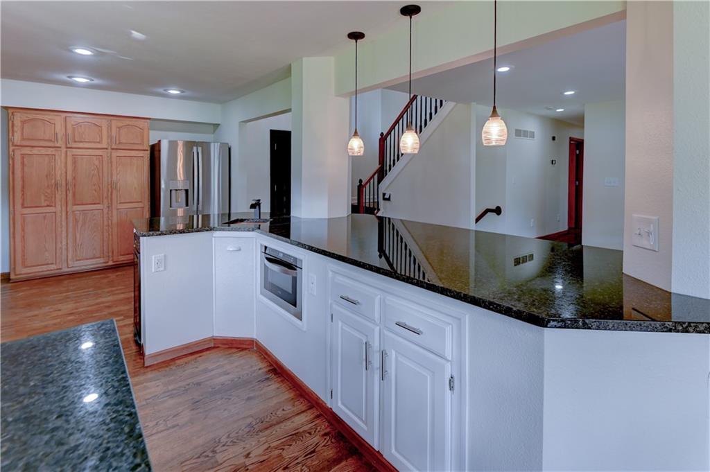 1103 Brookside Place Raymore, MO 64083 - Photo 15 of 93