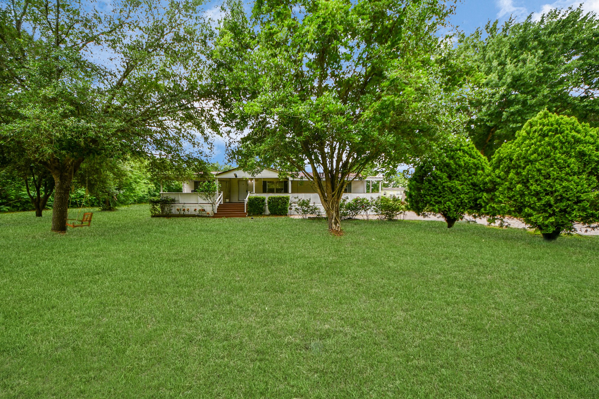 18303 James Road Hockley, TX 77447 - Photo 3 of 37