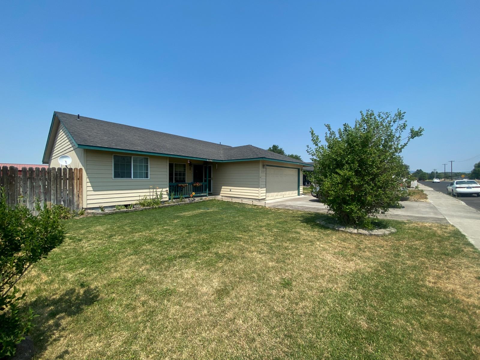 2137 Northeast Yellowpine Road Prineville, OR 97754 - Photo 1 of 15 01