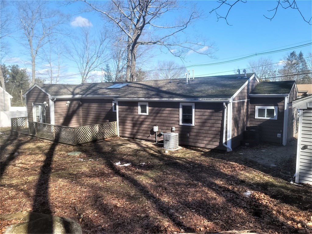 21 Kimball Road Amesbury, MA 01913 - Photo 4 of 23 a view of a house with a yard
