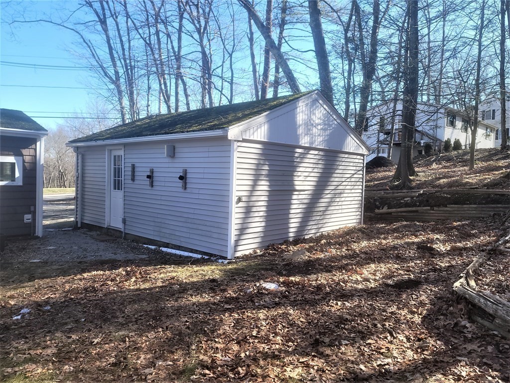 21 Kimball Road Amesbury, MA 01913 - Photo 6 of 23 a view of a house with a yard