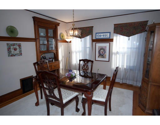 35 Marion Road, Unit C Belmont, MA 02478 - Photo 6 of 15 Gallery Image 6