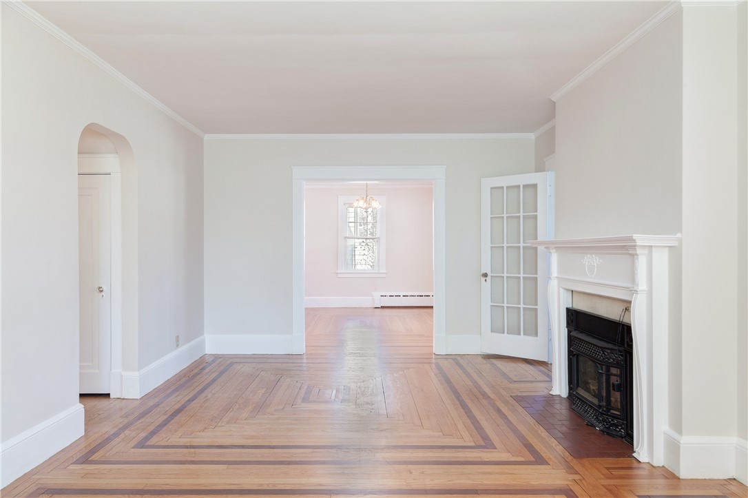 55 Bliss Road Newport, RI 02840 - Photo 10 of 36 Gallery Image 10