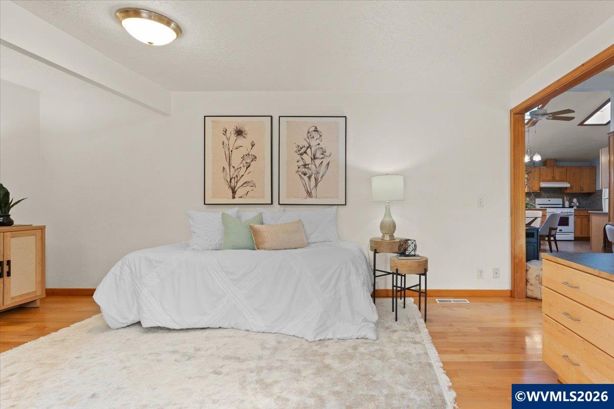 6786 Rochester Street Northeast Salem, OR 97305 - Photo 14 of 44 Gallery Image 14