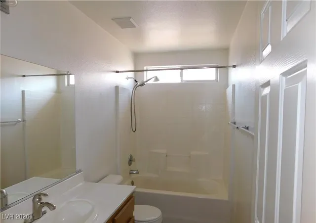 $2,200 | 8307 Rockefeller Street, Las Vegas, NV 89123