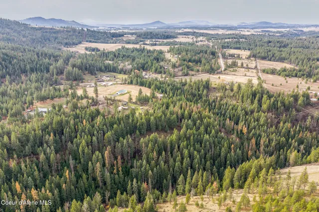 $325,000 | 41975 State Highway 3, St. Maries, ID 83861