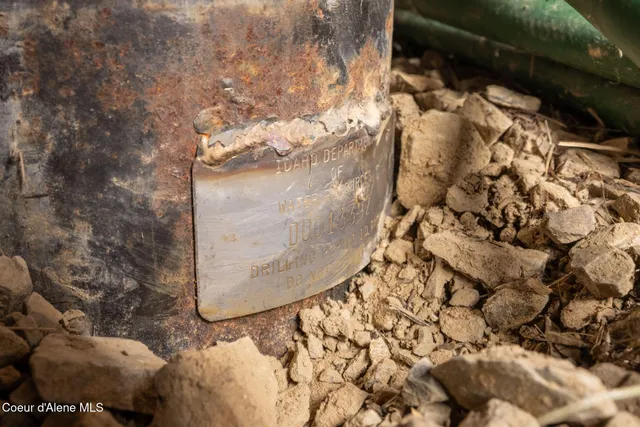 $325,000 | 41975 State Highway 3, St. Maries, ID 83861