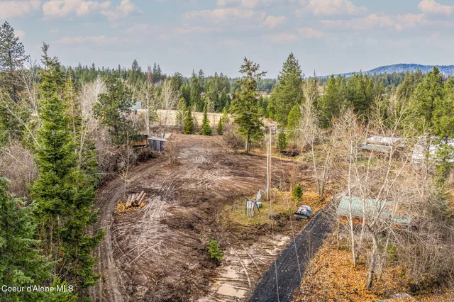 $325,000 | 41975 State Highway 3, St. Maries, ID 83861