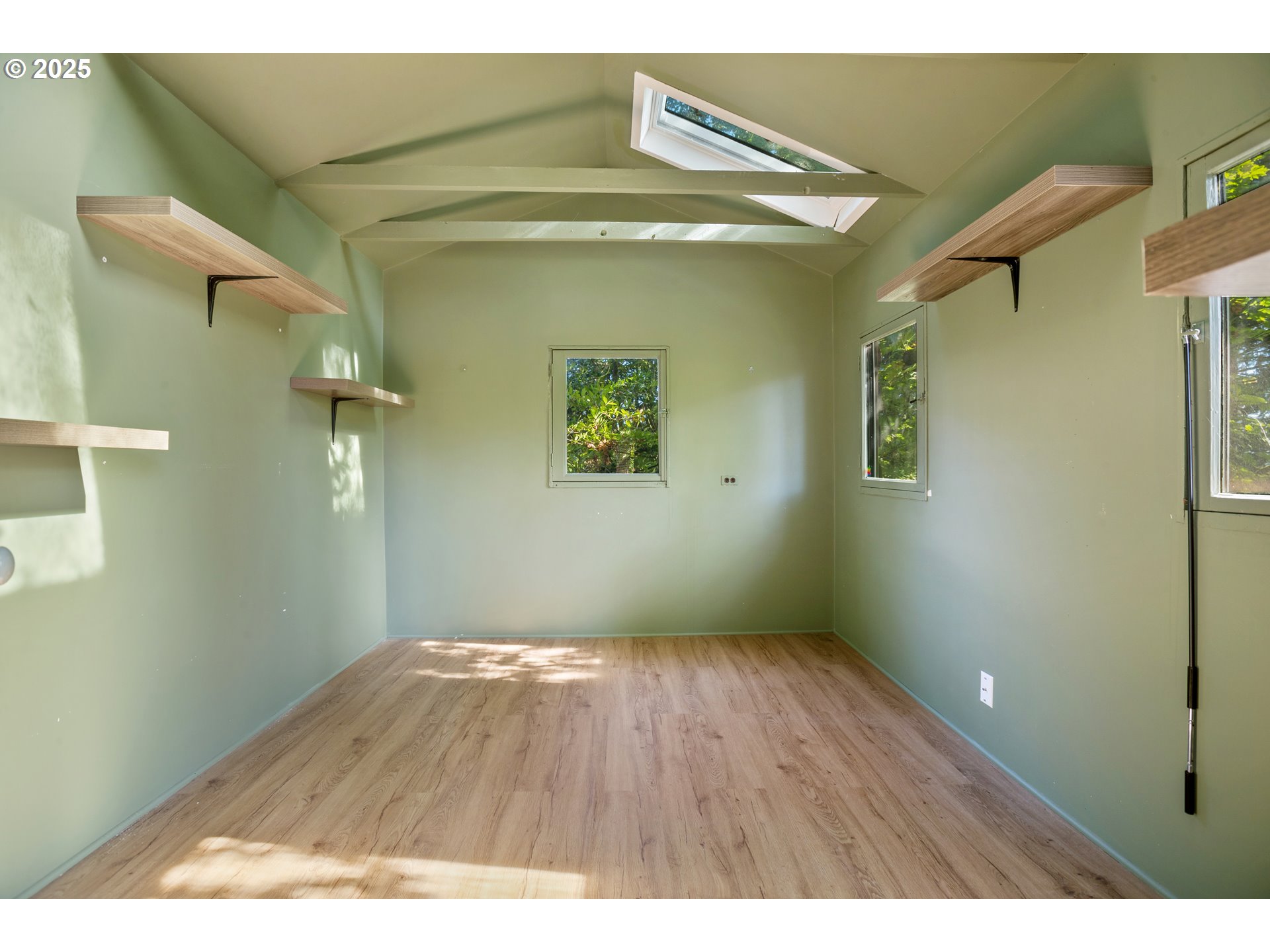 3450 Southwest 44th Avenue Portland, OR 97221 - Photo 45 of 47