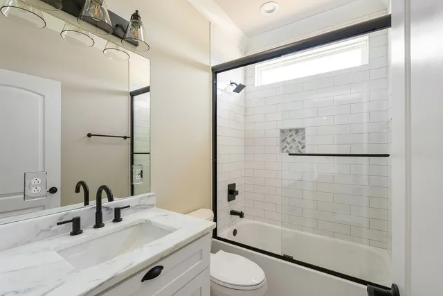 $599,900 | 278 Stone Creek Boulevard, McMinnville, TN 37110