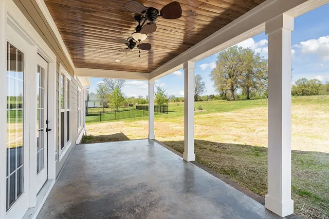 $599,900 | 278 Stone Creek Boulevard, McMinnville, TN 37110