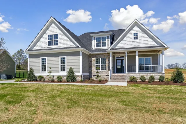 $599,900 | 278 Stone Creek Boulevard, McMinnville, TN 37110