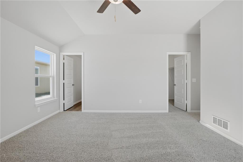 20257 West 194th Terrace Spring Hill, KS 66083 - Photo 8 of 19