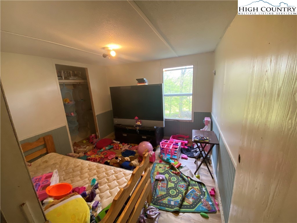 322 Mountain Farm Road Boone, NC 28607 - Photo 11 of 24