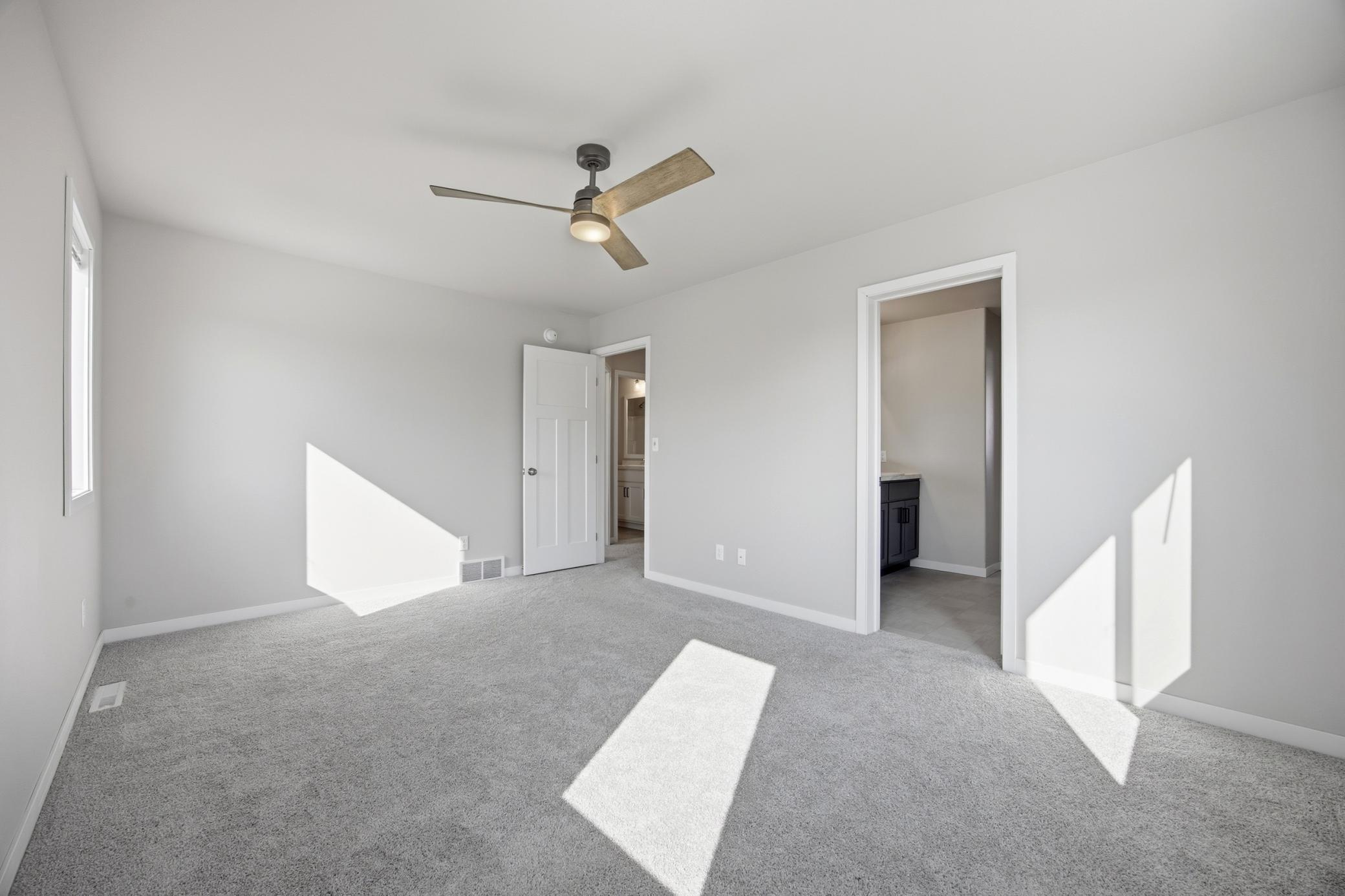 6797 28th Street South Fargo, ND 58104 - Photo 14 of 35