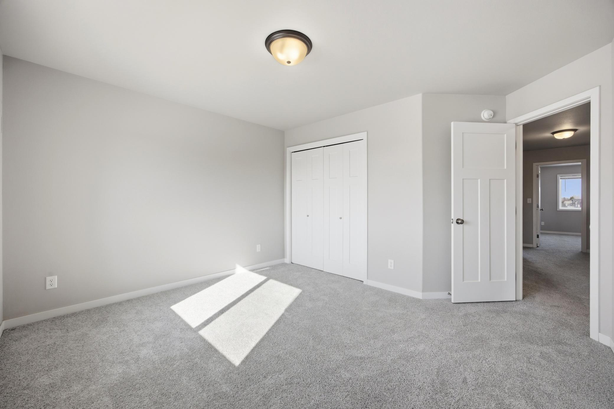 6797 28th Street South Fargo, ND 58104 - Photo 18 of 35