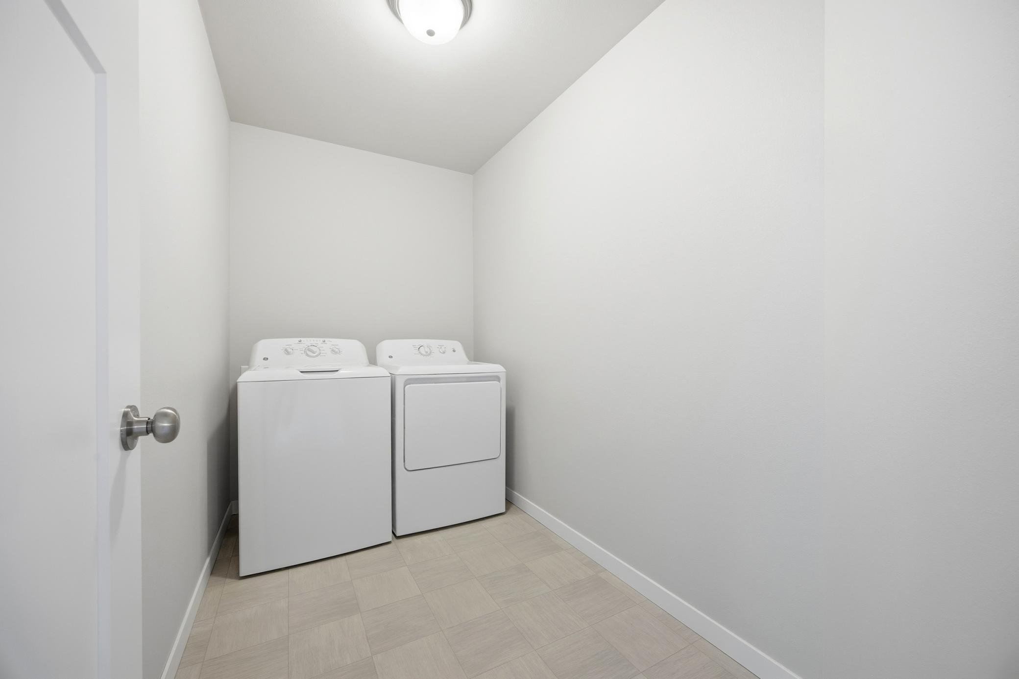 6797 28th Street South Fargo, ND 58104 - Photo 24 of 35