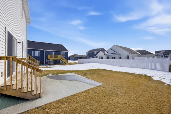 $424,900 | 6797 28th Street South, Fargo, ND 58104