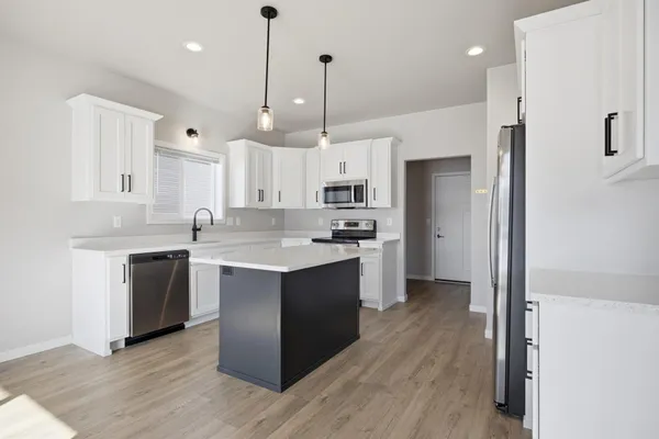 $424,900 | 6797 28th Street South, Fargo, ND 58104