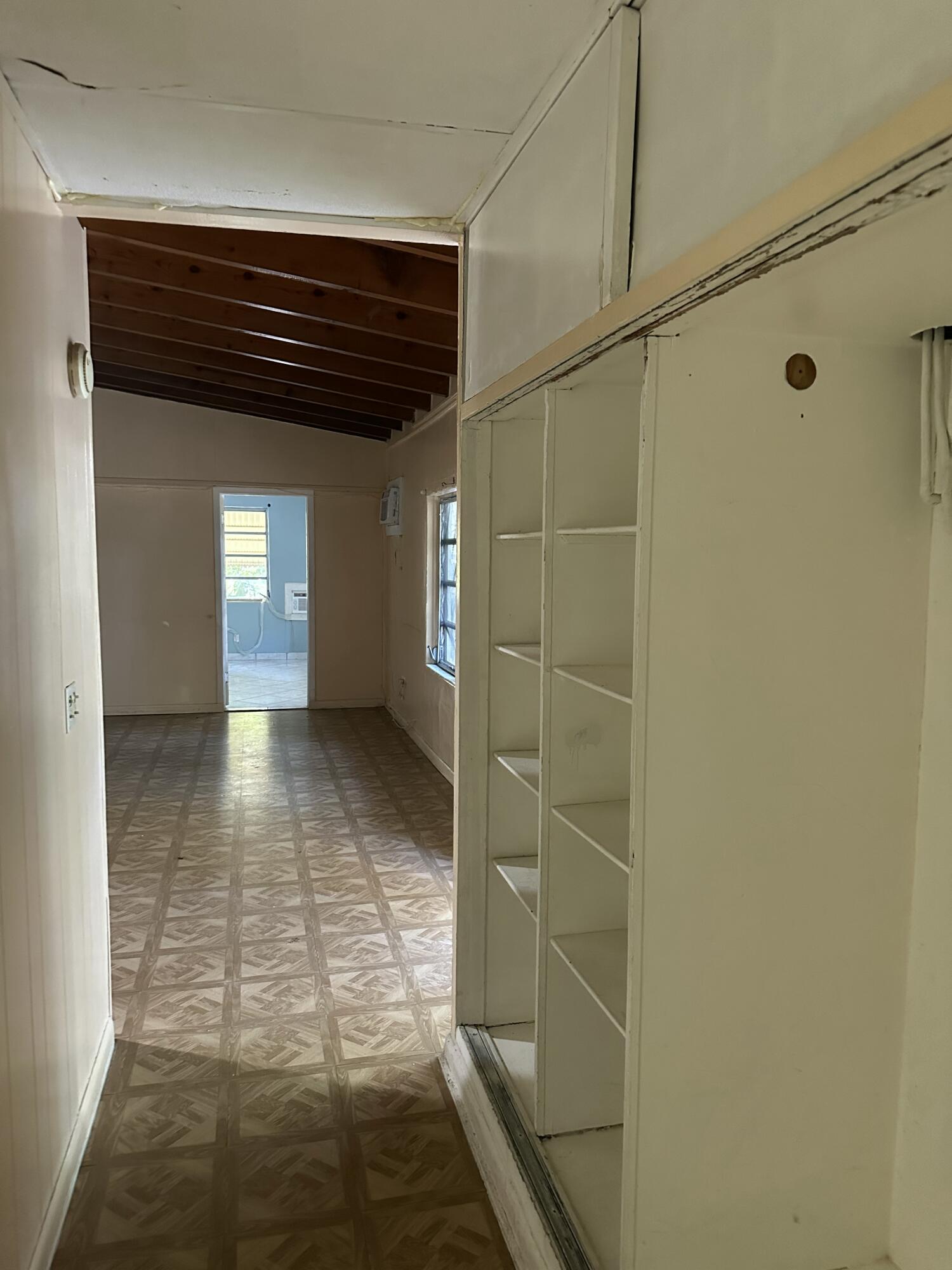 112 South Rolling Hill Road Tavernier, FL 33070 - Photo 11 of 39 Hall to 2nd Bedroom