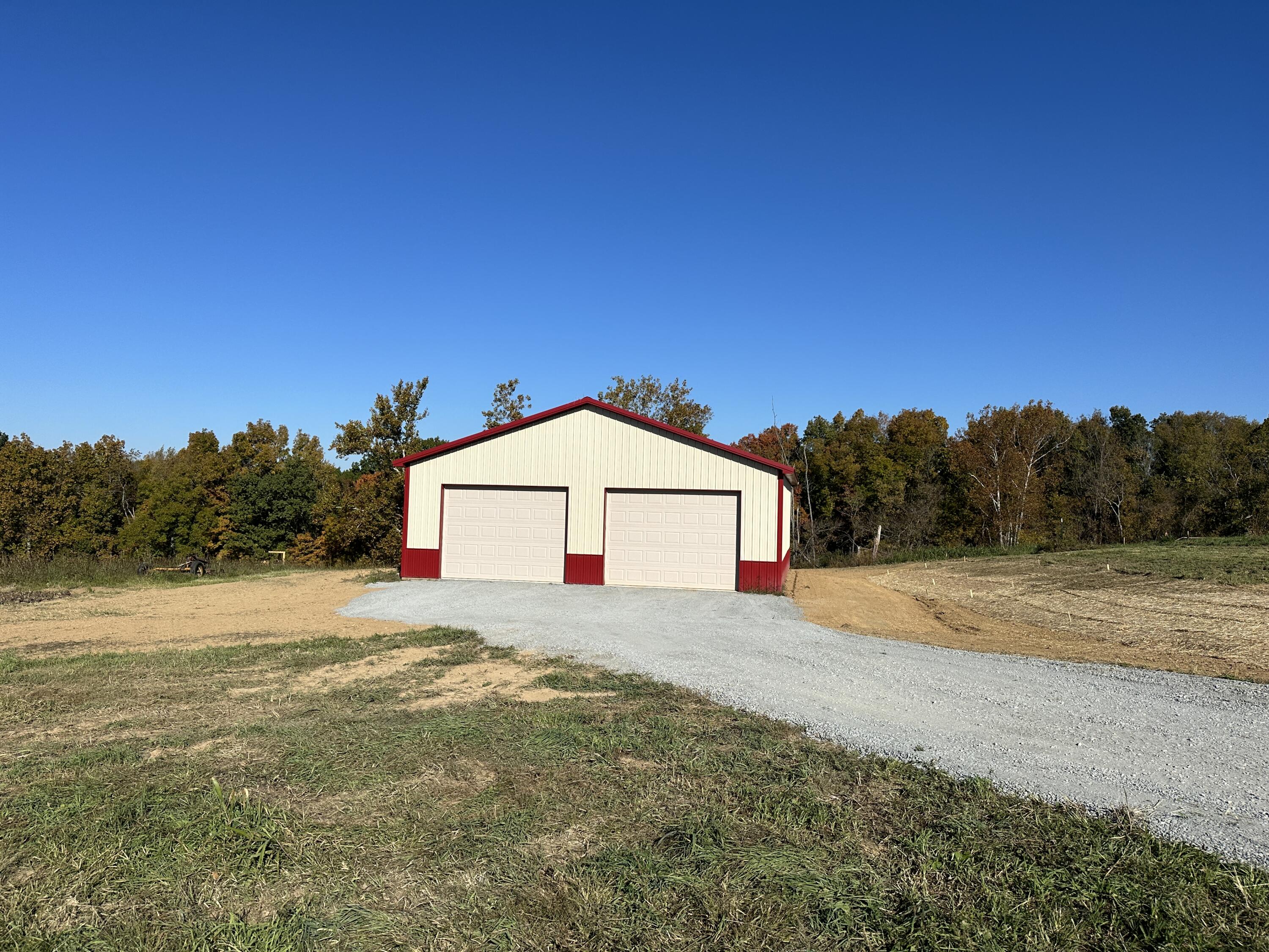 719 Upper Lick Road Moorefield, KY 40350 - Photo 9 of 29 Garage