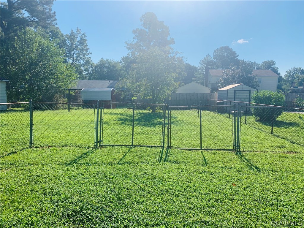 11205 Walton Lake Road Disputanta, VA 23842 - Photo 11 of 29 Gallery Image 11