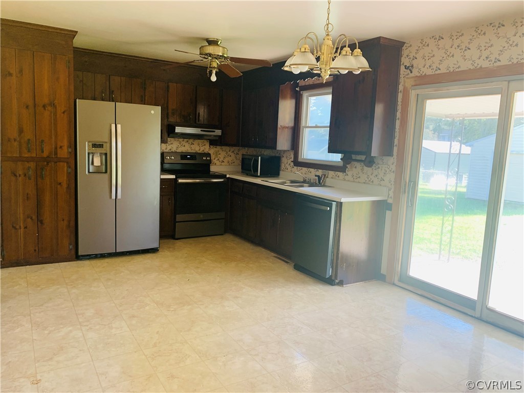 11205 Walton Lake Road Disputanta, VA 23842 - Photo 16 of 29 Gallery Image 16