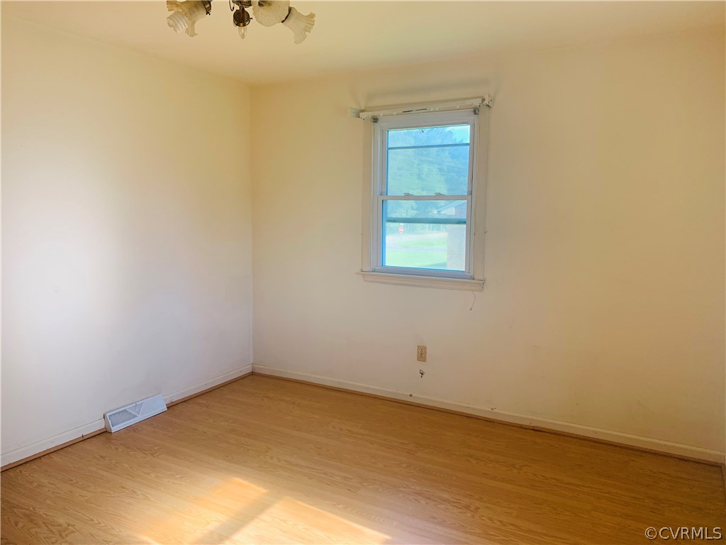 11205 Walton Lake Road Disputanta, VA 23842 - Photo 22 of 29 Gallery Image 22