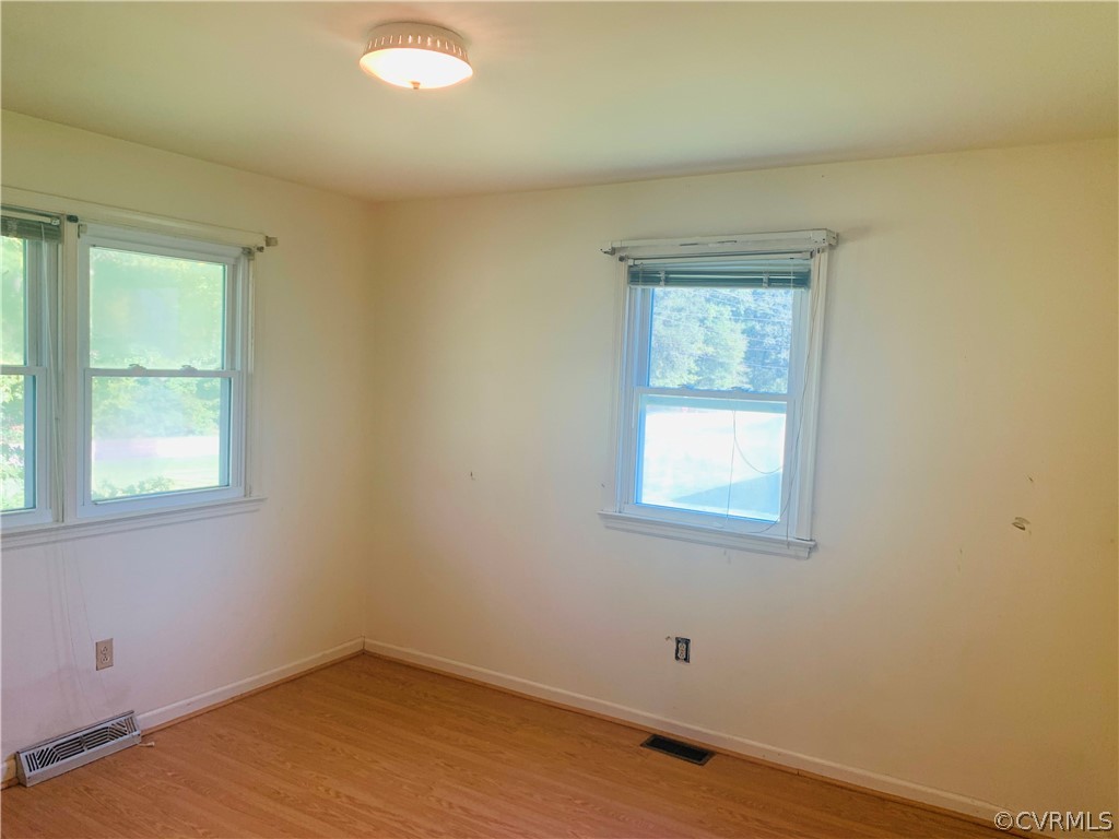 11205 Walton Lake Road Disputanta, VA 23842 - Photo 27 of 29 Gallery Image 27