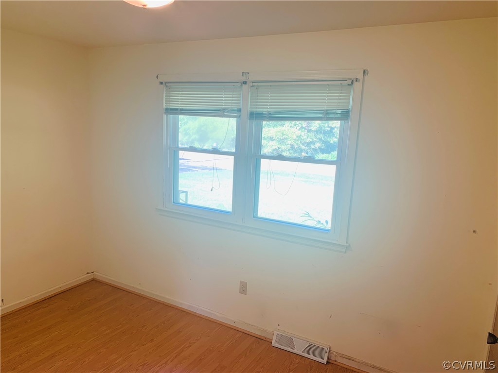 11205 Walton Lake Road Disputanta, VA 23842 - Photo 28 of 29 Gallery Image 28