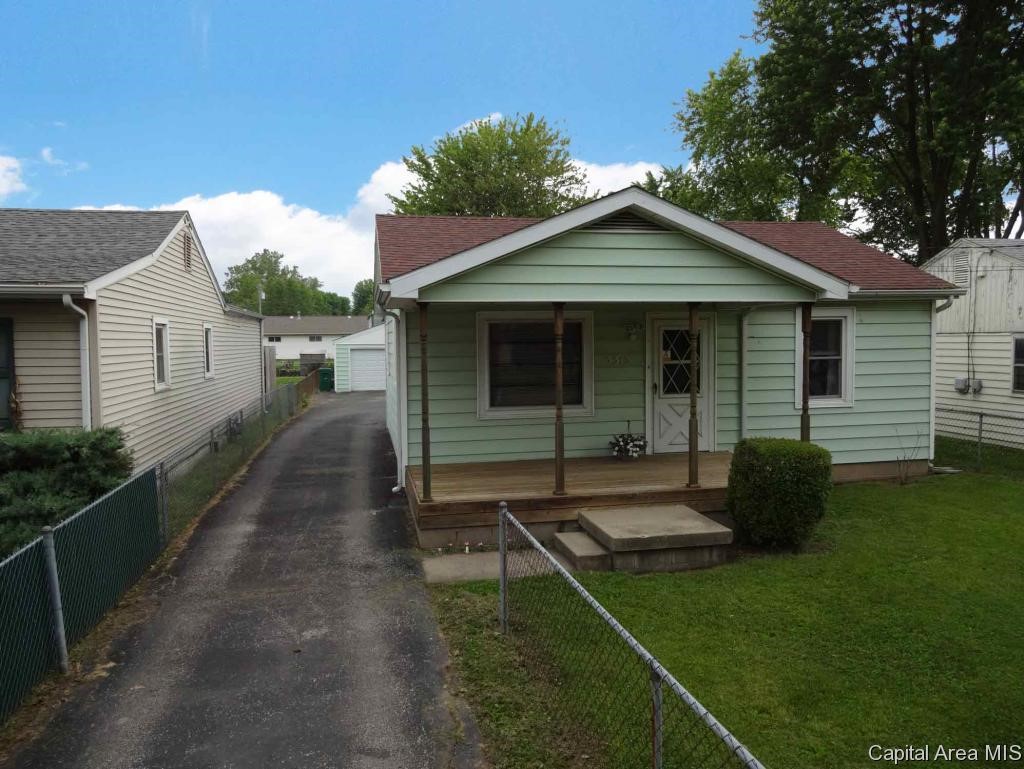 3315 East Carpenter Street Springfield, IL 62702 - Photo 26 of 27 Gallery Image 26