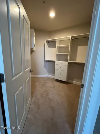 $2,129 | 2 West Avenue, Unit 103, Saratoga Springs, NY 12866