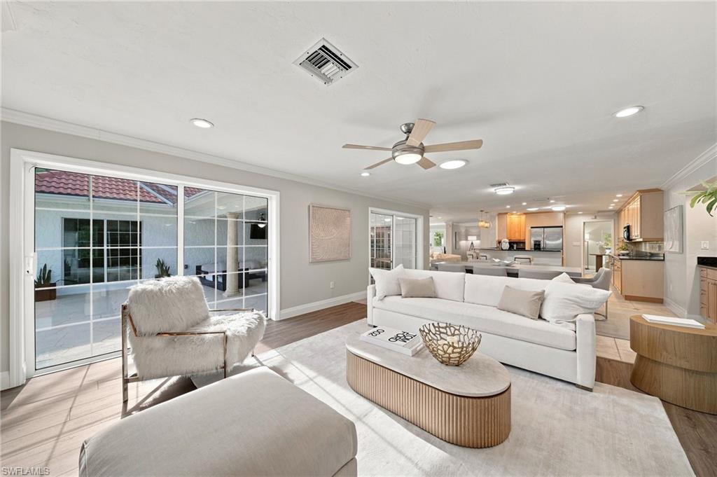 503 Neapolitan Way Naples, FL 34103 - Photo 15 of 30 Gallery Image 15
