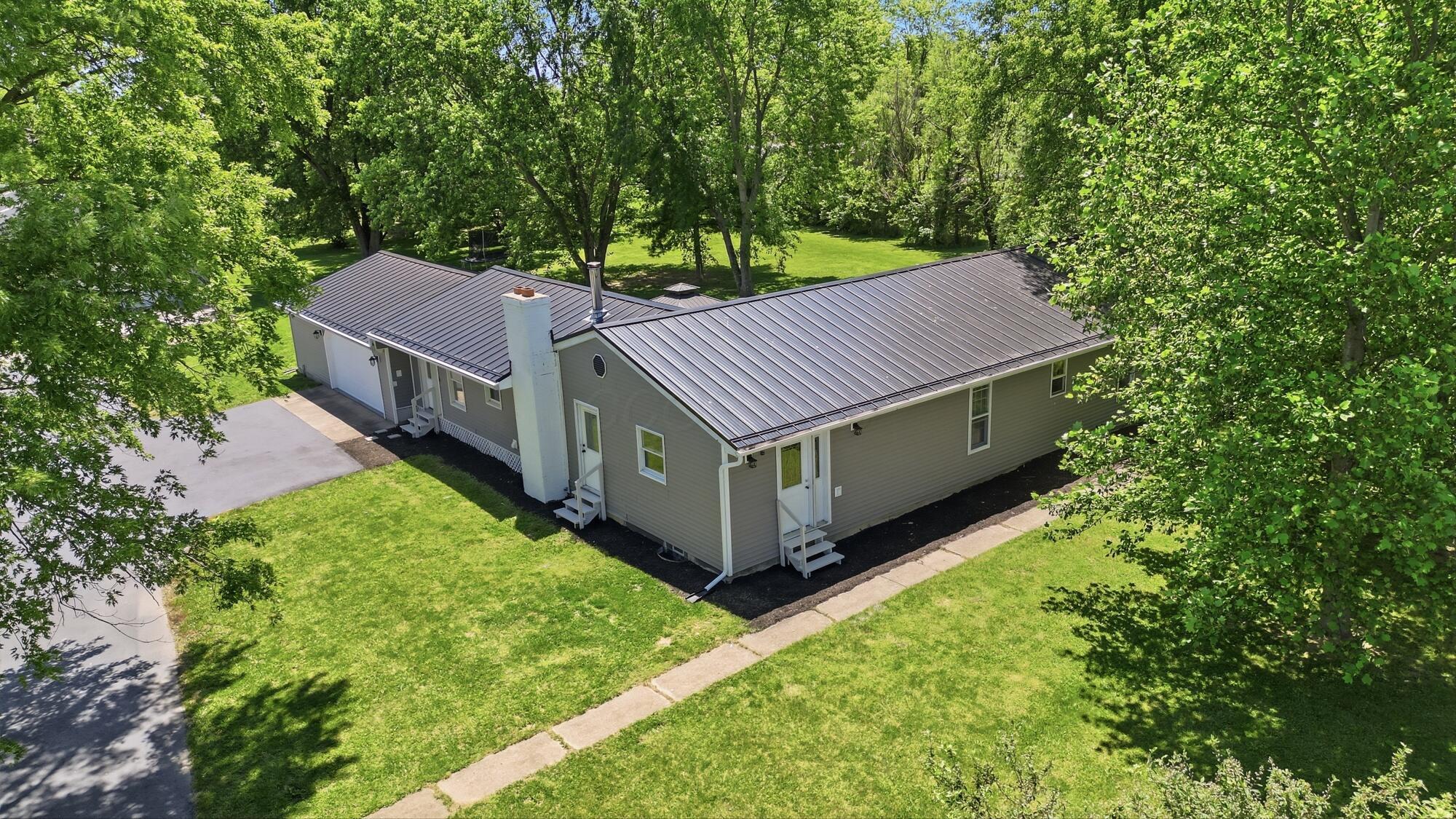 6881 Van Wagener Road London, OH 43140 - Photo 2 of 56