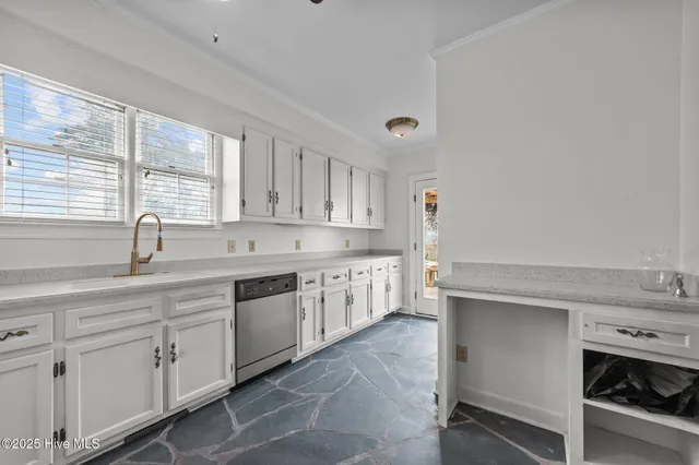 $2,000 | 8414 Highway 903, Hookerton, NC 28538