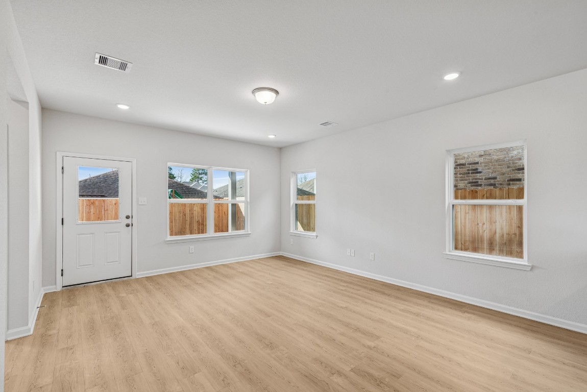 9745 Enclave Ridge Road Willis, TX 77318 - Photo 8 of 27 The Sparrow II- Family Room