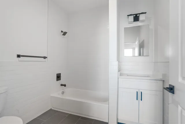 a bathroom with a bathtub