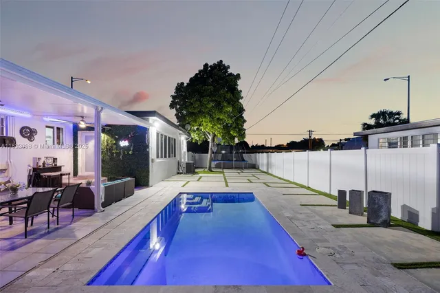 $949,900 | 8631 Southwest 16th Terrace, Miami, FL 33155