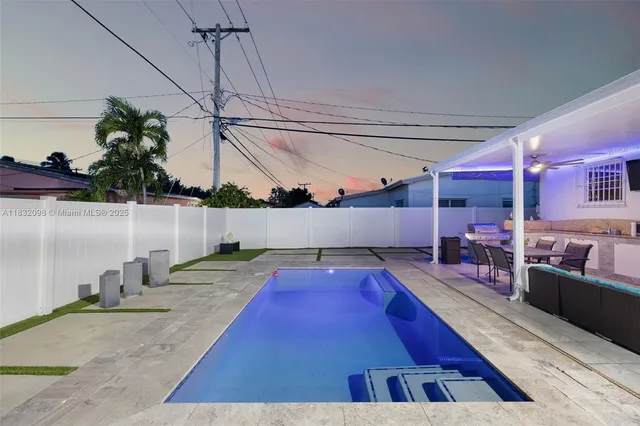 $949,900 | 8631 Southwest 16th Terrace, Miami, FL 33155
