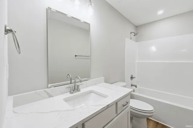 $499,900 | 1925 Mud Crk Court, West Lafayette, IN 47906