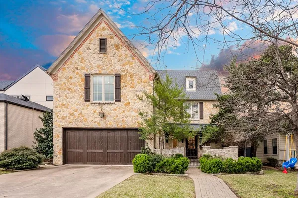 $2,211,024 | 4900 Stanford Avenue, Dallas, TX 75209