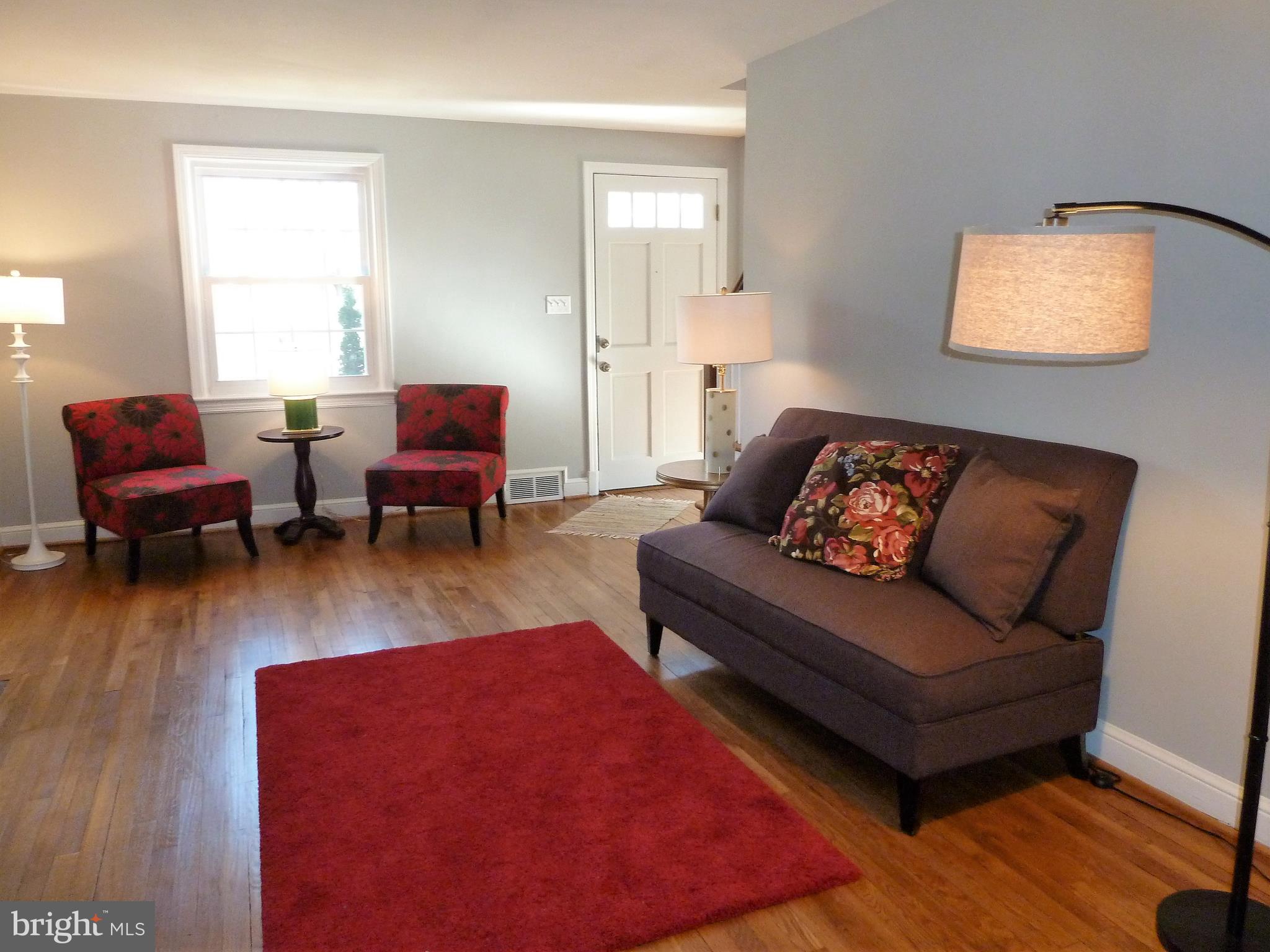 10510 Amherst Avenue Silver Spring, MD 20902 - Photo 5 of 49 Gallery Image 5