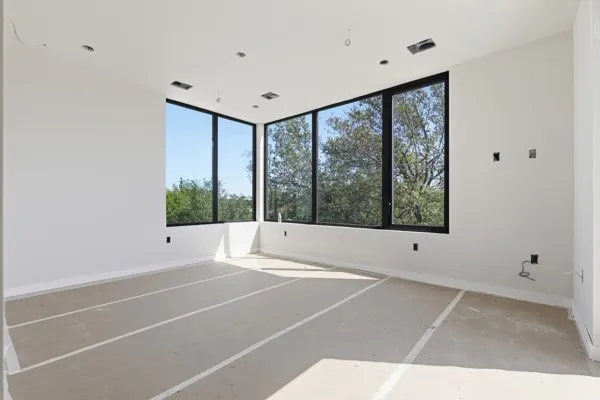 $10,000 | 1403 Barton Hills Drive, Unit 2, Austin, TX 78704