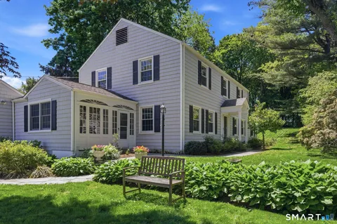 $929,000 | 3 Knickerbocker Avenue, Norwalk, CT 06855