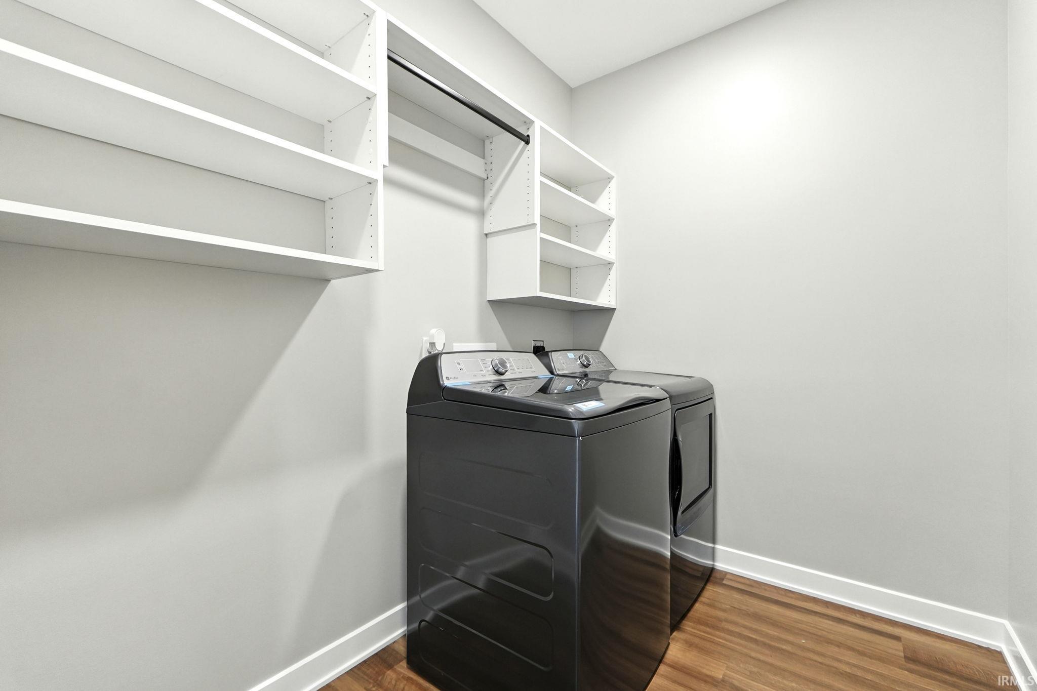 7075 Starks Boulevard Fort Wayne, IN 46816 - Photo 10 of 33